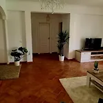 Διαμέρισμα Avec Jardin Prive Dans Hoteliere De Gamme *