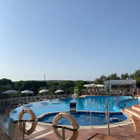 Avec Jardin Prive Dans Hoteliere De Gamme Vilamoura
