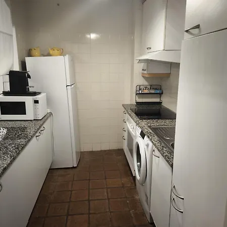 Avec Jardin Privé Dans Résidence Hôtelière De Gamme *