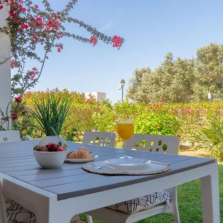 Апартаменты Avec Jardin Prive Dans Hoteliere De Gamme Виламура