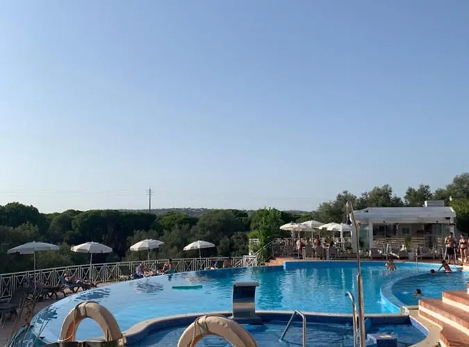 Avec Jardin Prive Dans Hoteliere De Gamme *